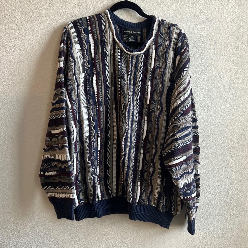 Vintage oversized knit crew neck sweater